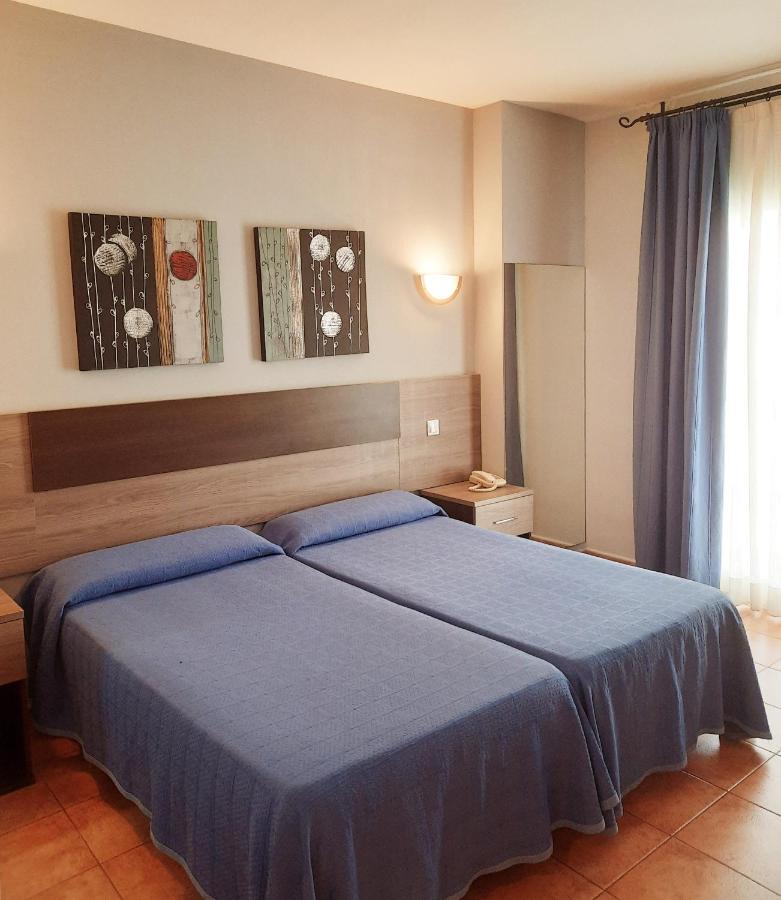 Hostal La Colonia Марбелья Экстерьер фото