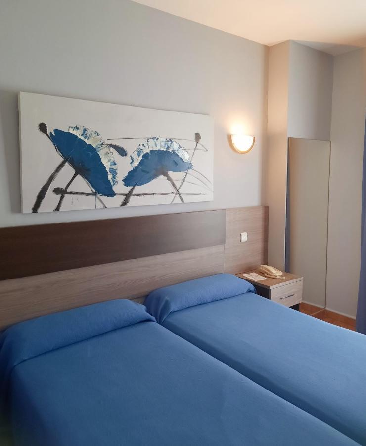 Hostal La Colonia Марбелья Экстерьер фото