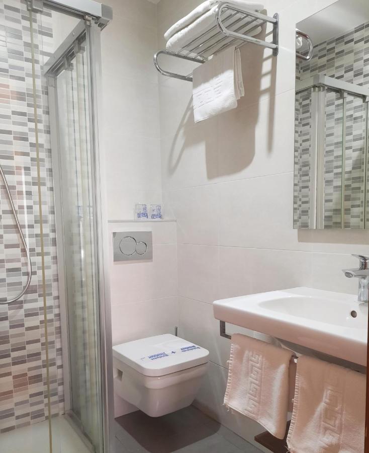 Hostal La Colonia Марбелья Экстерьер фото